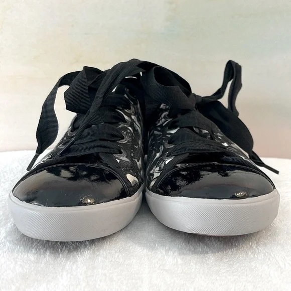 Brighton Black & Cream "Sketch" Floral Lace Sneakers with Patent Leather EUC - Picture 6 of 10